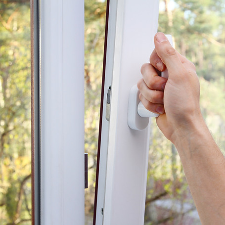 hand open plastic pvc window