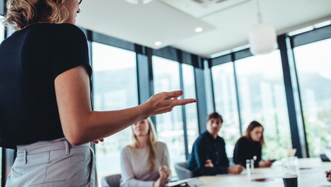CONDUIRE ET ANIMER UNE REUNION AVEC EFFICACITE