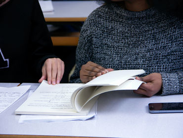 Why Mobile Notary Services Are Changing Document Signing