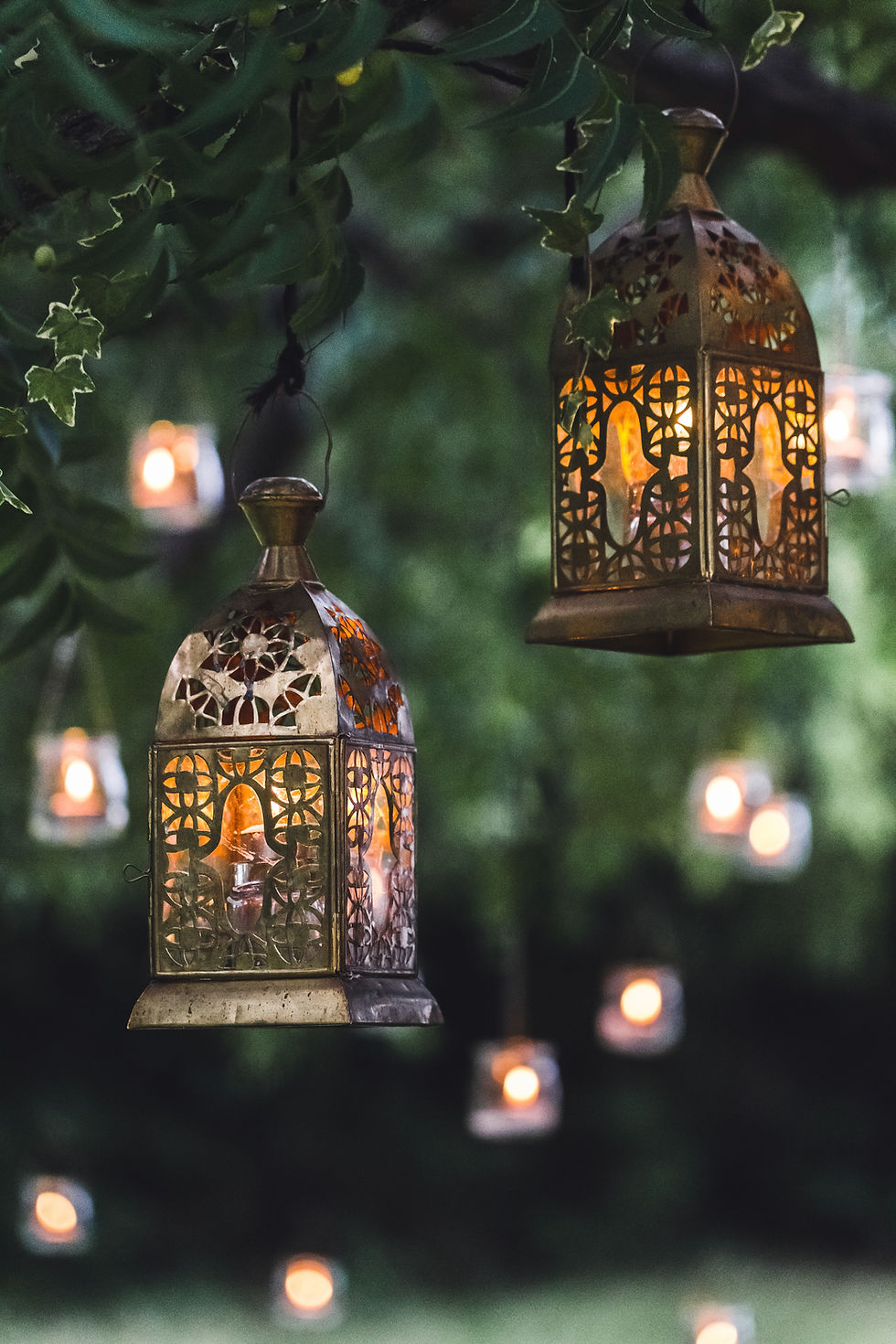 Hanging decorative lanterns