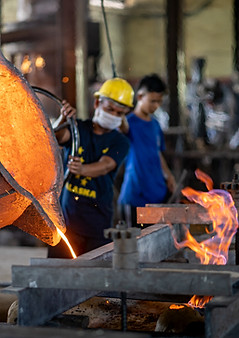 Dökümhanede Erimiş Metal