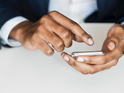 Our Top Tips to stop your phone overheating!