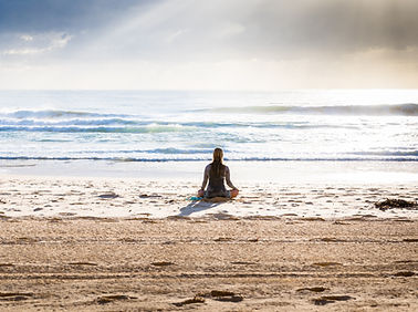 Meditando na praia