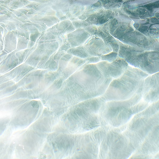 水