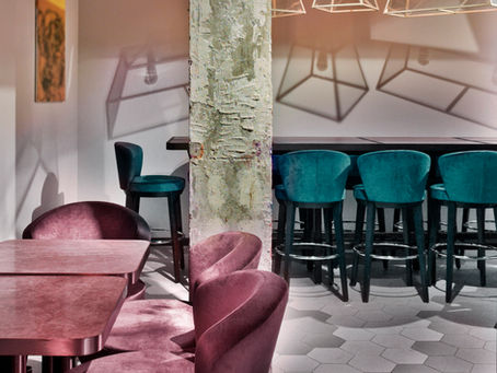 How much does an interior designer or decorator cost?