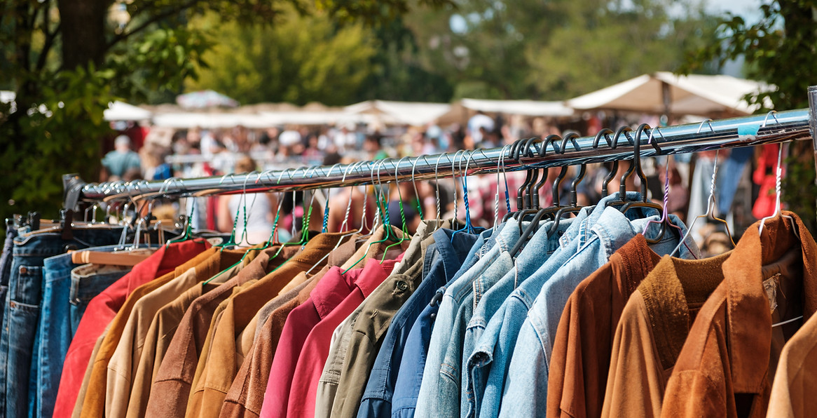 Second Hand Market