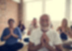Lachender Yoga