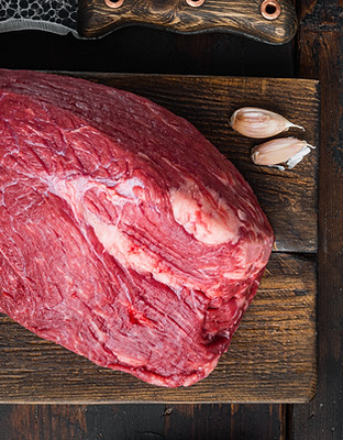 Corte de carne bovina crua