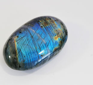 Gepolijste labradorietsteen