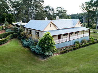 Colonial Sandstone Cottage House