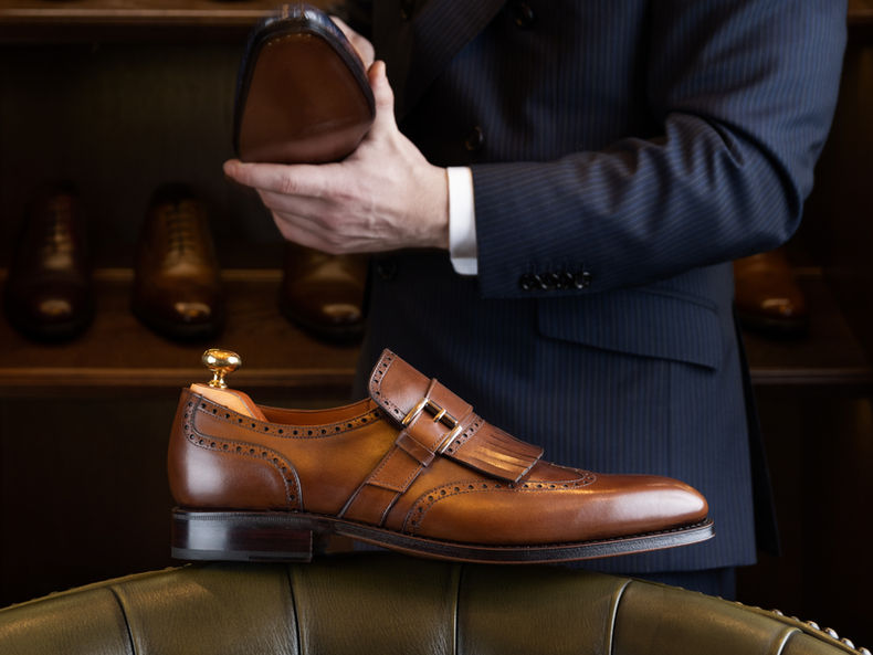 MEN SHOES