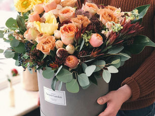 Celebrate International Women’s Day with Flower and Gift Delivery in Marrakech and Across Morocco