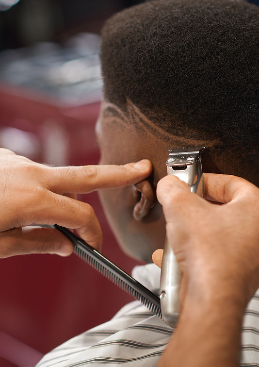 Studio 34 Barbershop – Expert cuts, fades, and grooming services in Houston, TX. Stylish atmosphere with barber chairs available for rent. Located at 5185 W 34th St.