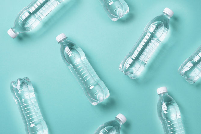 Plastikwasserflaschen