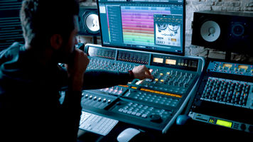 From Local to Global: Expanding Your Music Promotion Reach