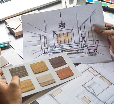 Designer d'intérieur au travail