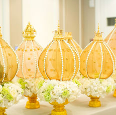 pedestal trays with flower decoration