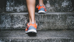 O início de um novo ano é sempre um convite à mudança. É quando surgem novos planos, metas e desejos de viver melhor. Entre tantas resoluções, uma delas deveria estar no topo da lista: cuidar da sua saúde.