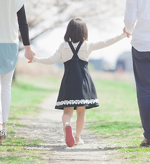 Famiglia che cammina