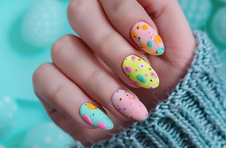 Renkli Tırnak Sanatı
