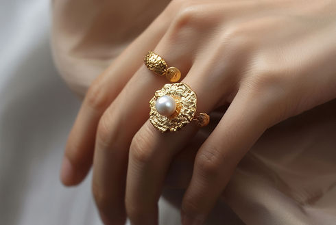 Gold Pearl Ring