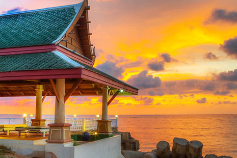 Thai massage 