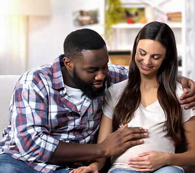 Femme enceinte et partenaire