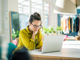 Del miedo a la acción: empodérate para transformar tu relación con el dinero