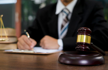 Como funciona um processo judicial de discussão de software?