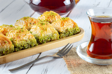 Baklava mit Tee