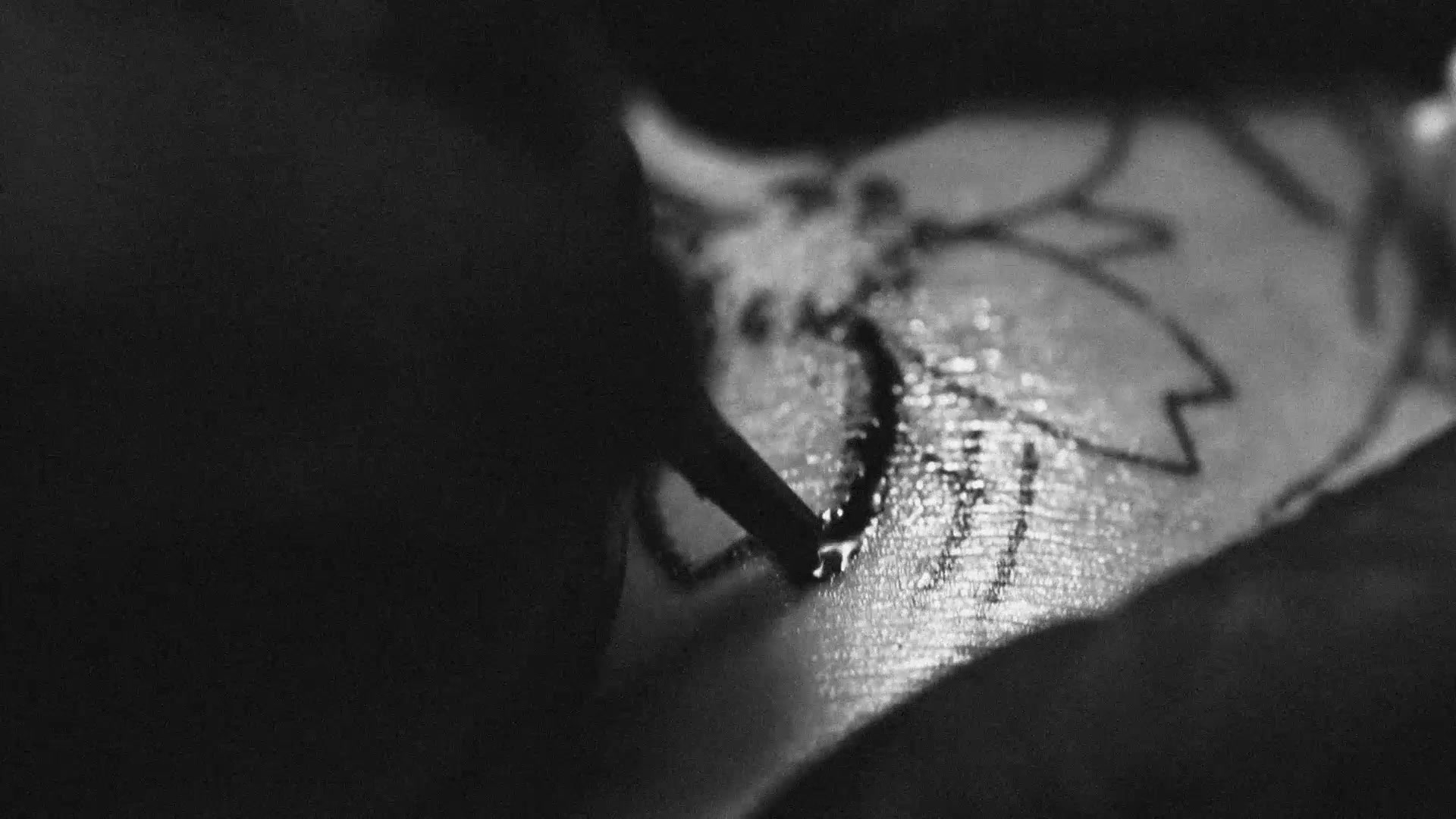 Portobello Tattoo & Piercing · blackwork