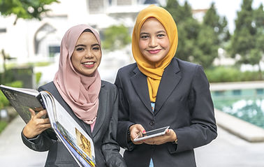 Pakistan office workers
