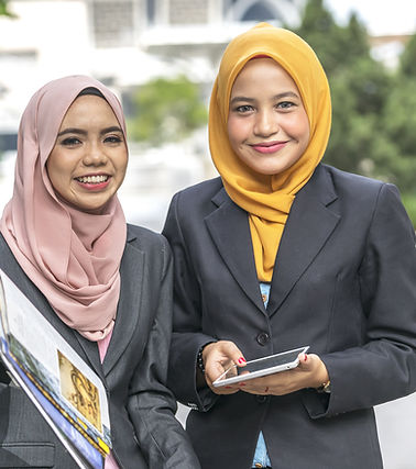Arabic woman, office worker