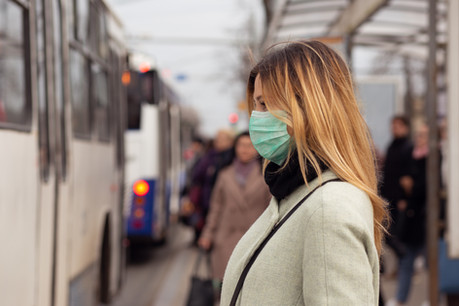 Medizinische Masken an vielen Orten vorgeschrieben