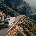 LKW auf der Bergstraße