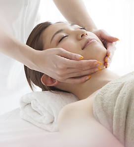Facial massage session
