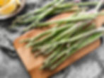 Frische Spargelauslage