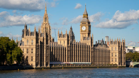 An image of the Houses of Parliament to depict a politics degree.
