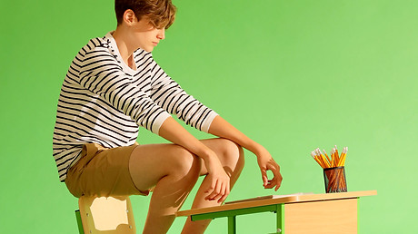 Jugend am Schreibtisch