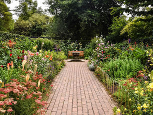 Let’s Get Our Hands Dirty – The Different Styles of Landscaping | Carolina Terrain