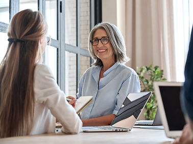 Femme d'affaires senior