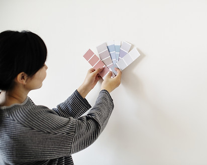 Interior Designer Testing New Colors