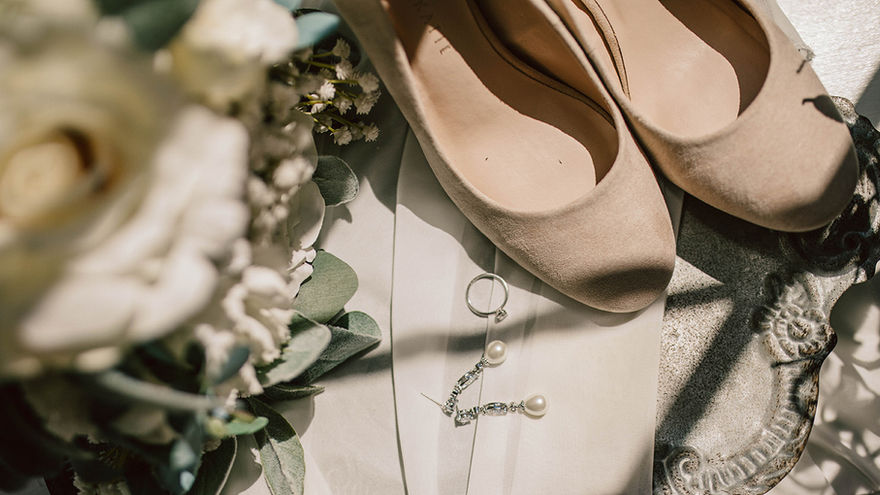 Cloud 9 DJ's Wedding Photography Example