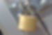 candado dorado