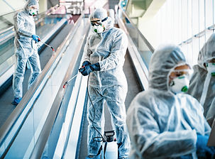Desinfección de pasamanos de escaleras mecánicas