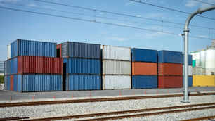 Choosing the Right Container Type for Your Custom Home