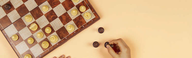 Mains du jeu d'échecs