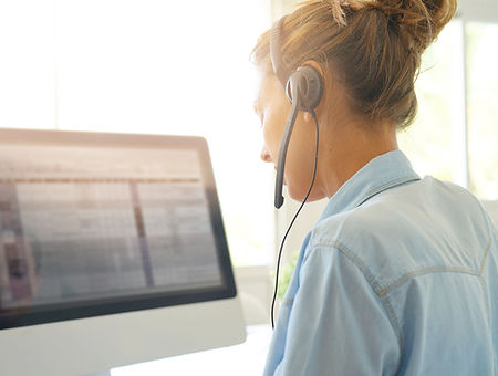 Hotline Consultant