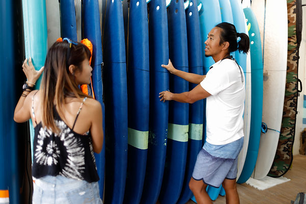 surfboard rental delivery