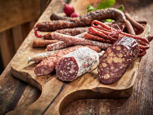 What Types of Smoked Meat Go Best with Bean Stew (Pasulj)?